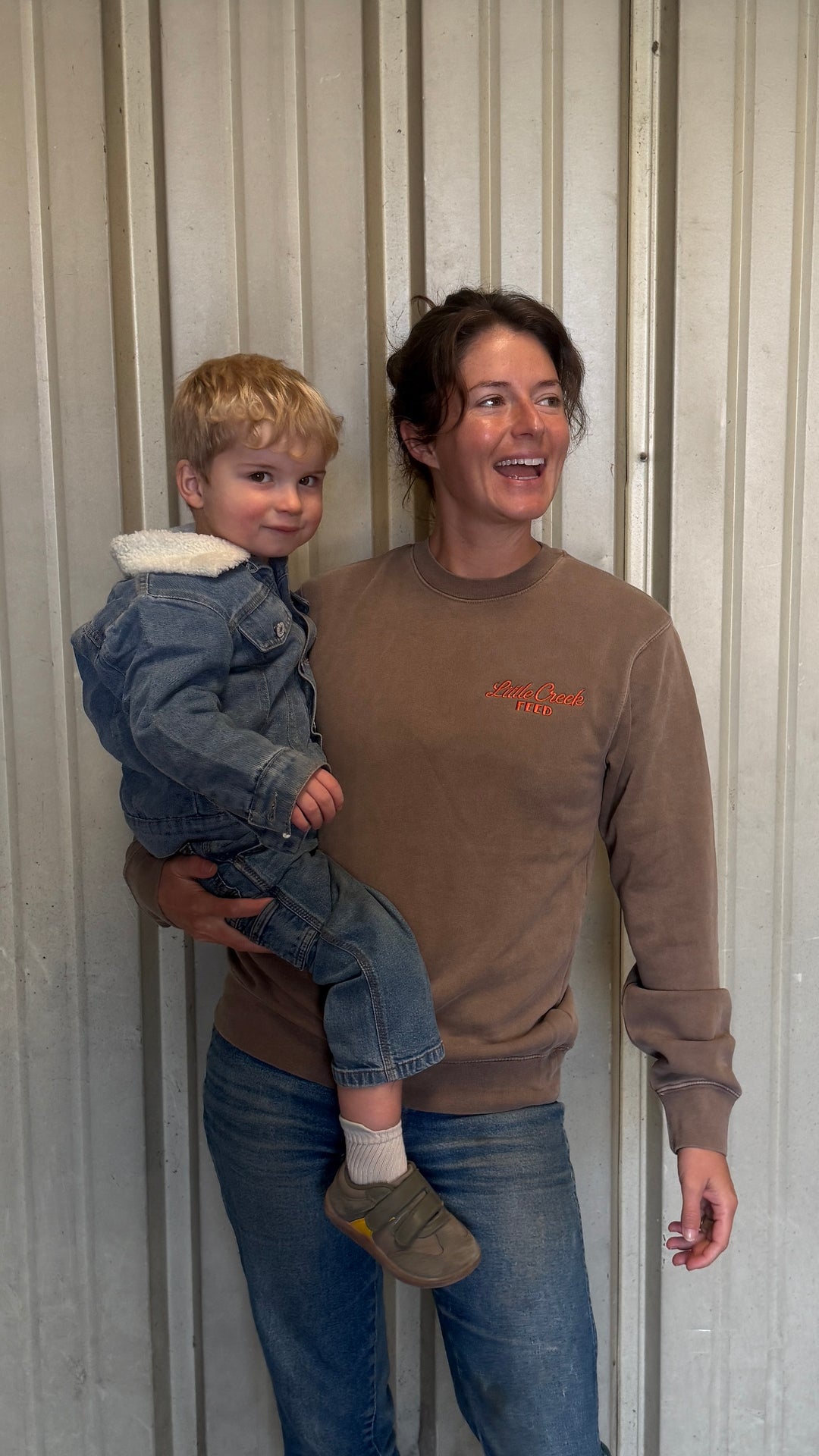 Little Creek Embroidered Crew Neck - Clay