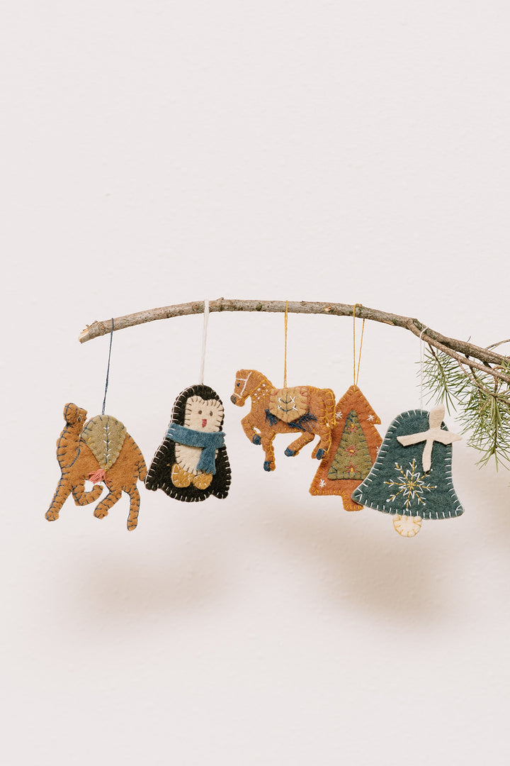Felted Wool Ornaments (2D)