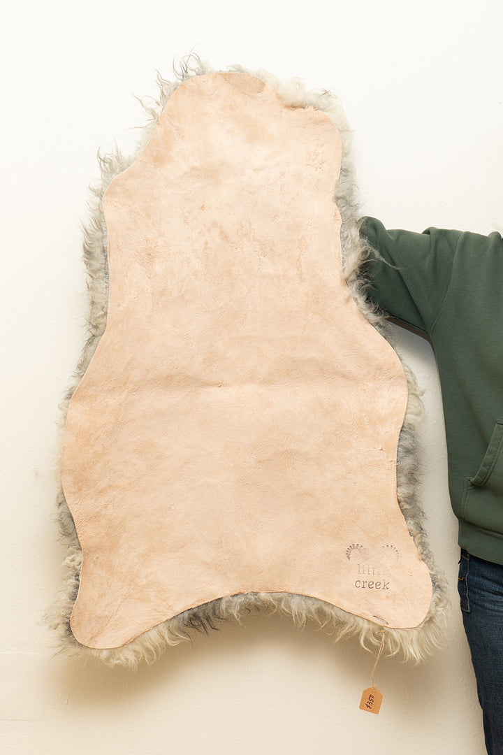 STORM - Icelandic Sheepskin "#10" - Gray