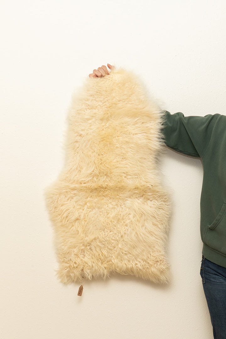HELIOS - Icelandic Sheepskin "#6" - White