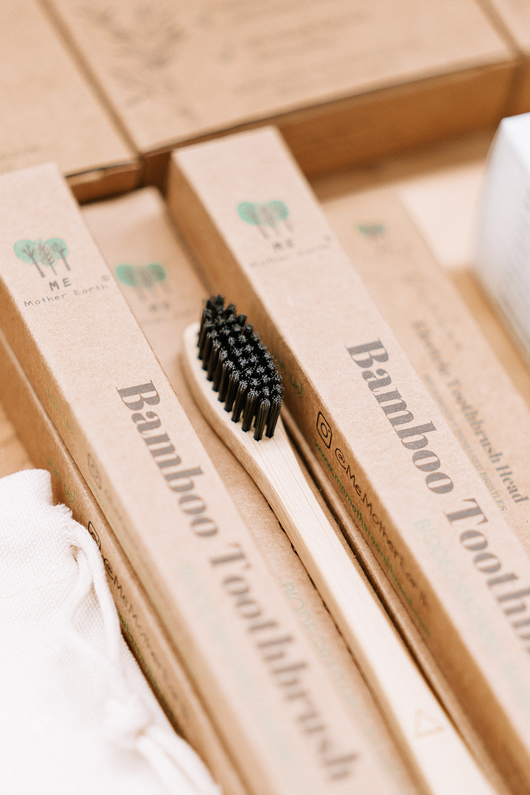 Natural Toothbrushes & Electric Replacement Heads